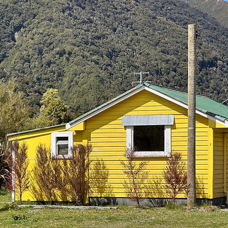 Rustic, Basic Cosy Alpine Hut, In The Middle Of The Mountains Villa Otira Екстериор снимка